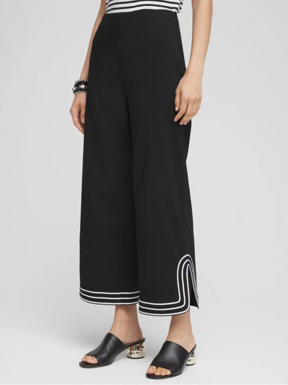 Chico’s Juliet Artisanal Wide Leg Cropped Pants Chico's Size 2 = US 12 Pull On